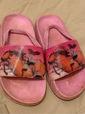 Spirit Pink Girls' Horse Slide Sandals